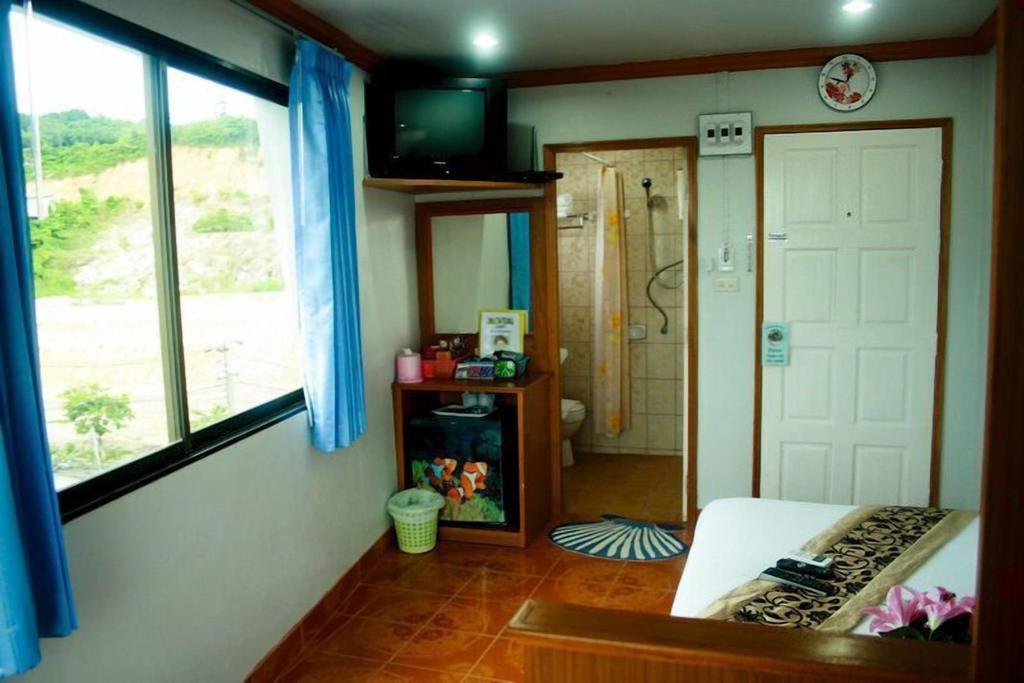 Lamai Guesthouse Patong Exterior photo