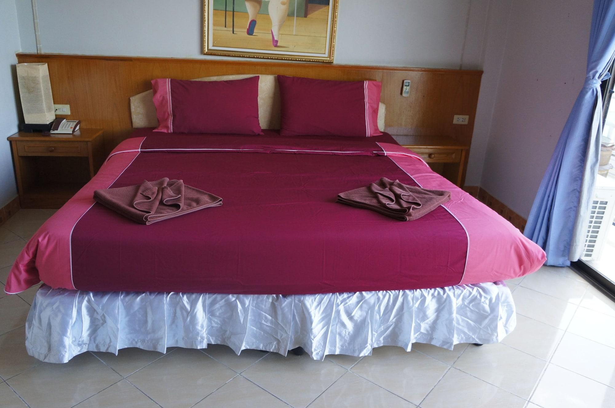 Lamai Guesthouse Patong Exterior photo