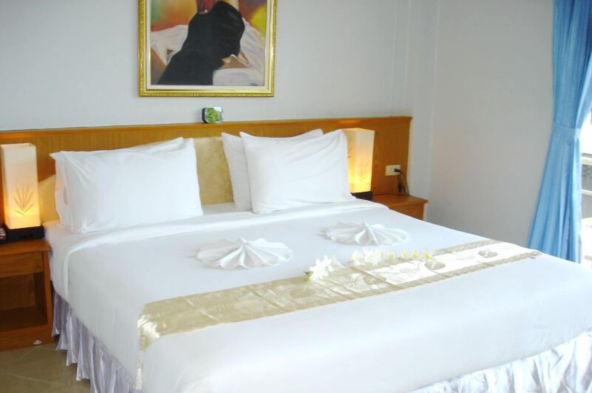 Lamai Guesthouse Patong Exterior photo