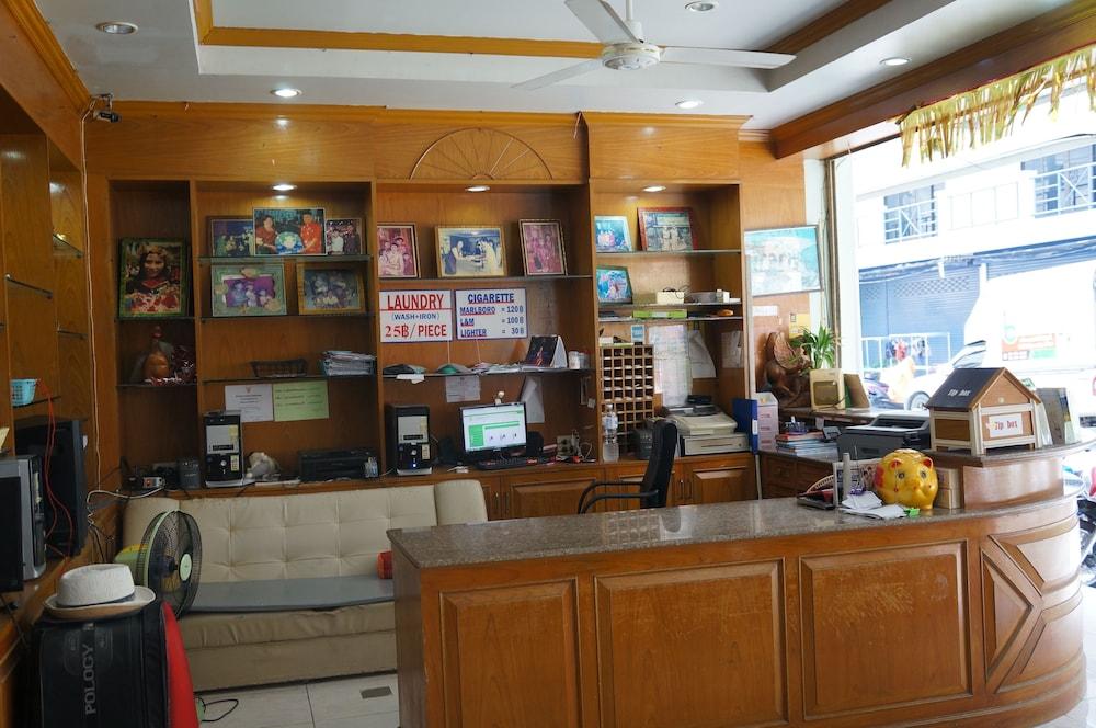 Lamai Guesthouse Patong Exterior photo